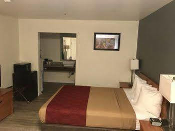 Econo Lodge University Arena Charlottesville Eksteriør bilde